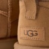 Découvrez la Botte Classic Ultra Mini UGG - 1116109