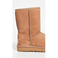 Bottes UGG Classic Short II | Style et Confort